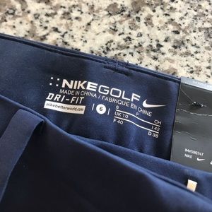 Women’s Nike Golf Pants Size 6